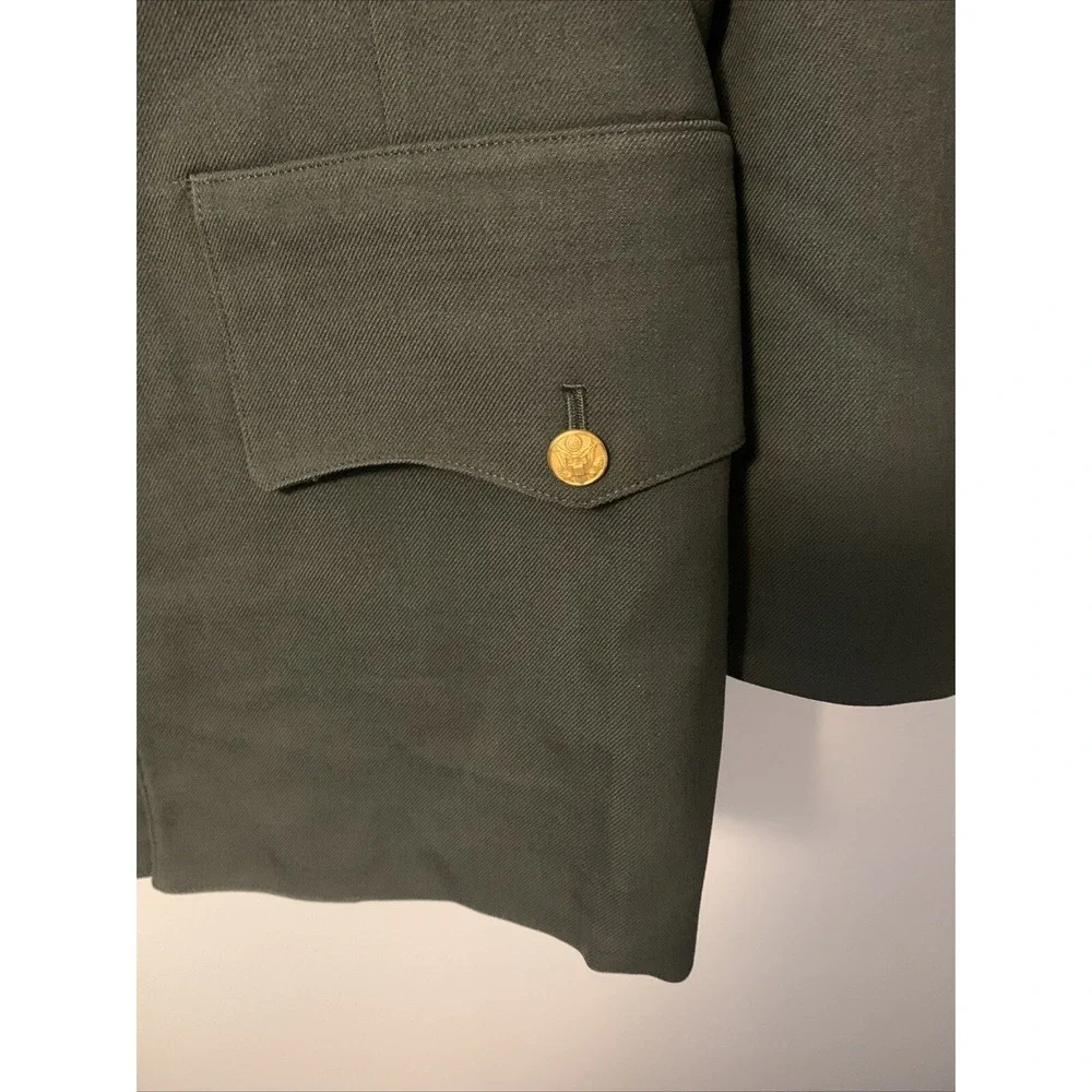 U.S Army Military Green Coat AG-44 Tranport Staff Sargent Patches 1970's